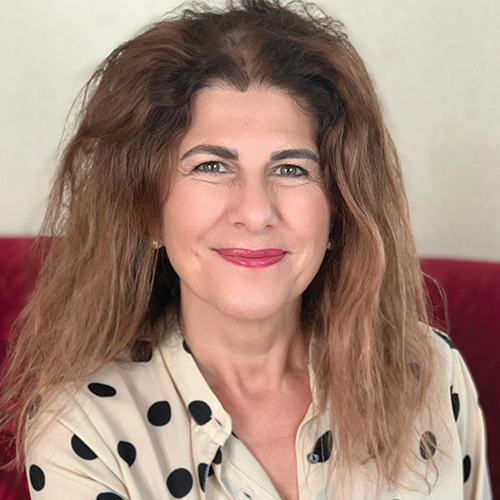 Hulya Kurt